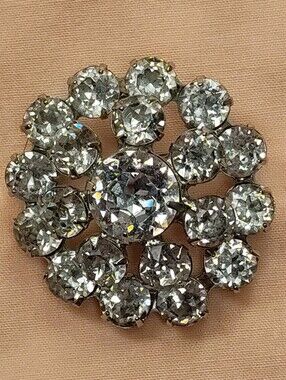 Vintage 50s Weiss Round Clear Crystal Rhinestone Brooch